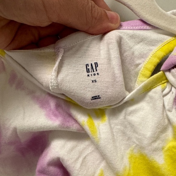 GAP Girl's Purple & Yellow Tie-Dye Sleeveless Dress - Picture 2 of 4